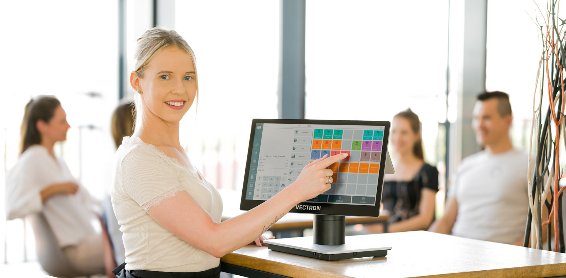 Equipa Dream ID em contexto de atendimento